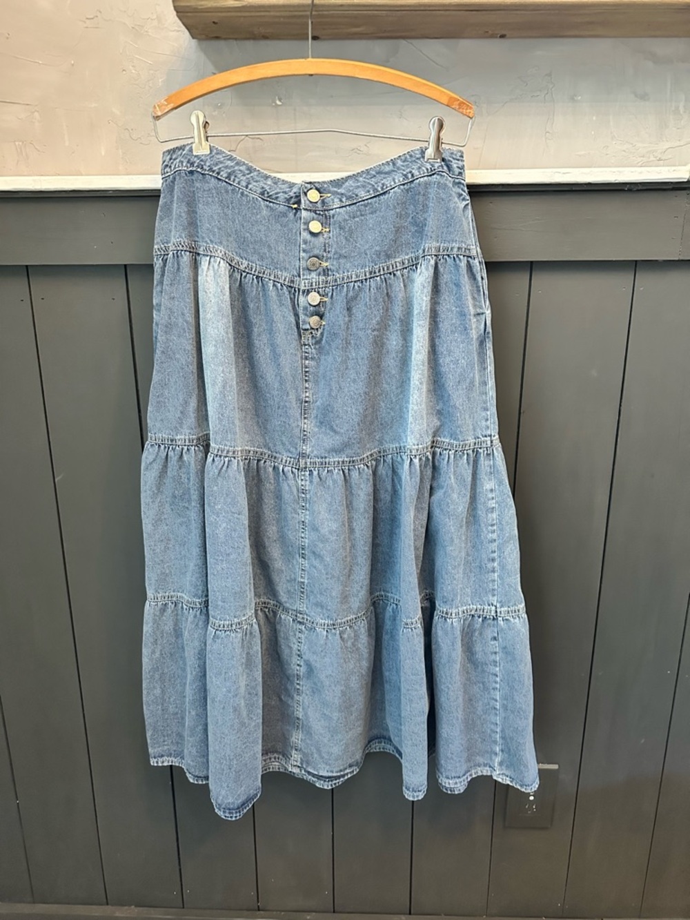 Women's Tiered Ruffle Denim Maxi Skirt Size L High Rise Long Jean Skirt Western
